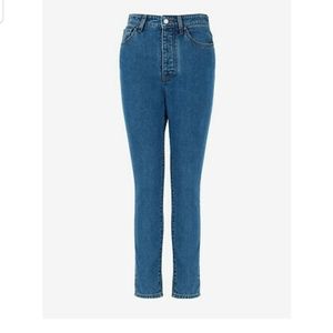 NWTARMANI EXCHANGE WOMEN'S J51 CARROT-CUT JEANS